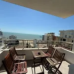 Leo Apartament
